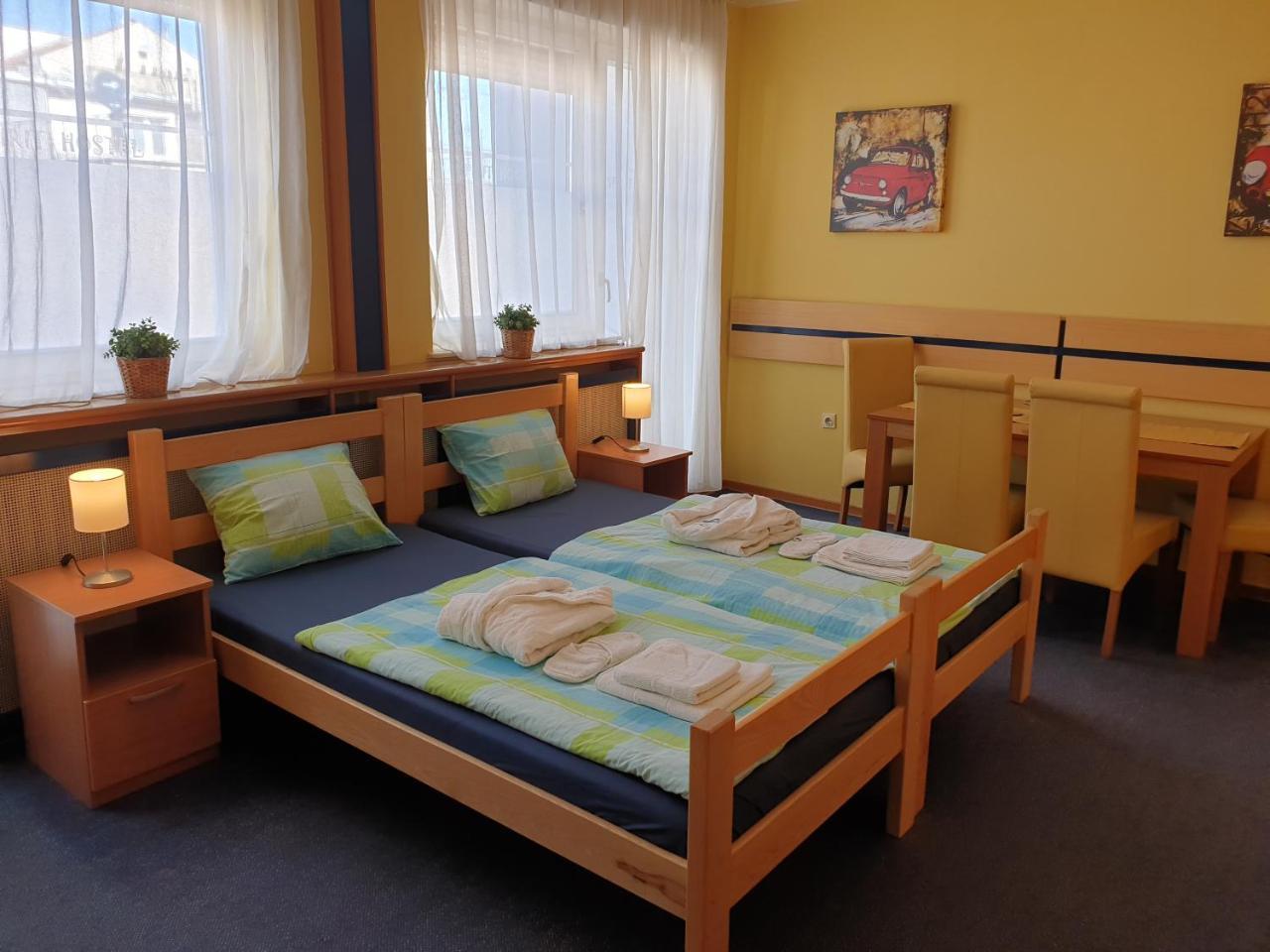 Spirit Hostel And Apartments Belgrade Exterior photo